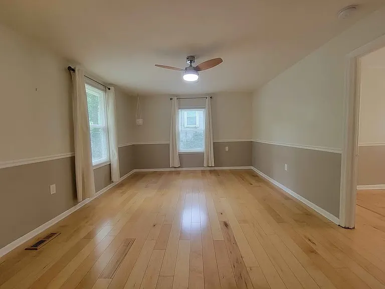 210 Peachtree St — Photo 12