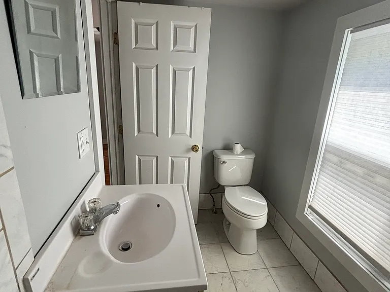 42 Nashville Rd — Photo 11