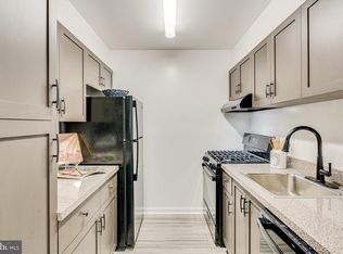 5936 Cove Landing Rd #204, Burke, VA 22015