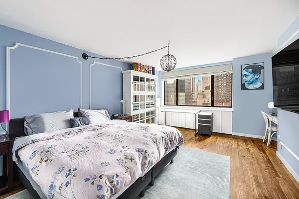 Rented by Brown Harris Stevens | media 16