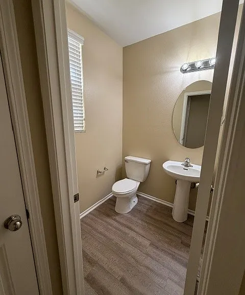 2610 Gretchen Way — Photo 10
