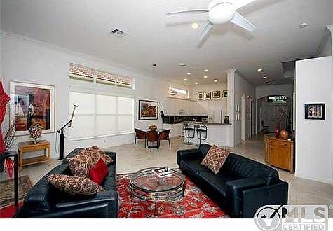 5th image of 7221 Vesuvio Pl