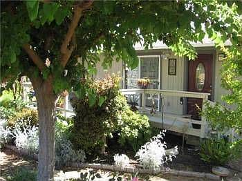 1st image of 566 Plumosa Ave