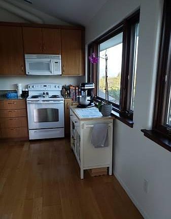 3rd image of 196 Grizzly Oaks Ln