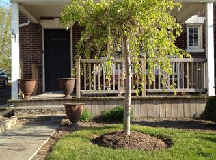 231 W State St, Quarryville, PA 17566