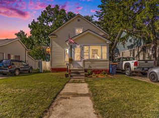 55 E 21st St, Holland, MI 49423