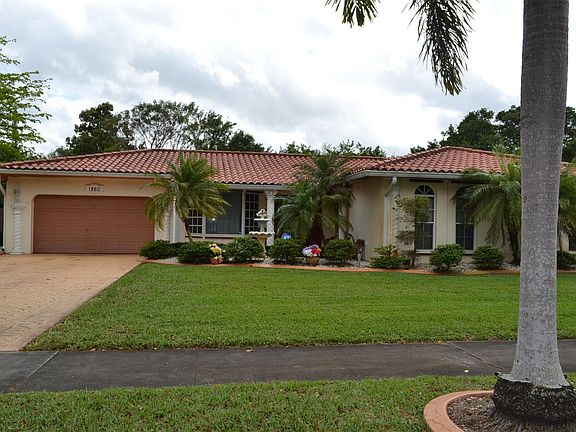 4th image of 1860 NW 179th Street
