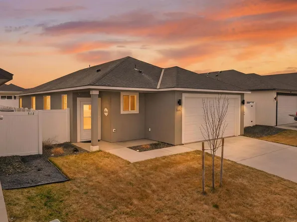 3663 Stardust St, Richland, WA 99352