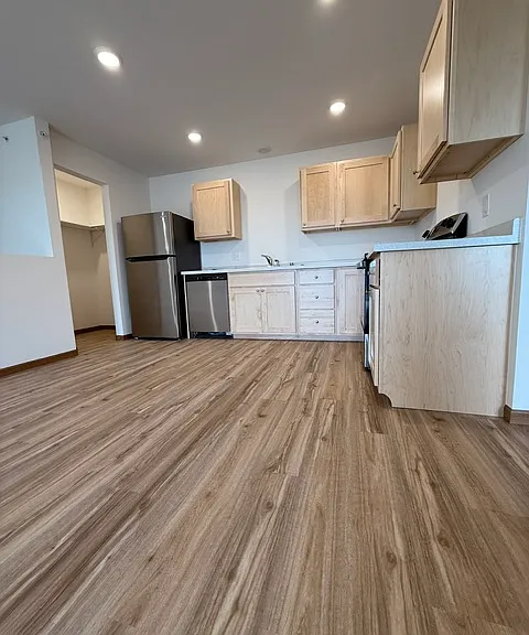 1362 Bayberry Ln #408 — Photo 2