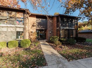 22958 Maple Ridge Rd UNIT 209, North Olmsted, OH 44070