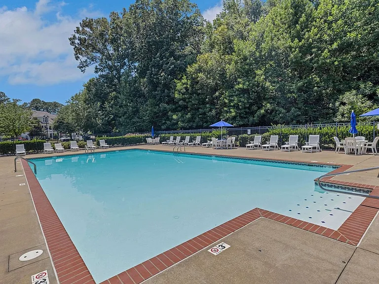 4577 Leamore Square Rd — Photo 25