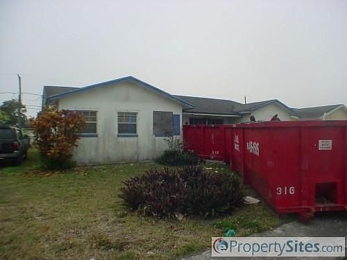 2nd image of 9302 SW 1st Pl