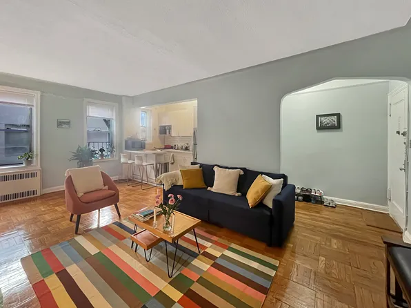 81 Ocean Parkway 5P image 3 of 9