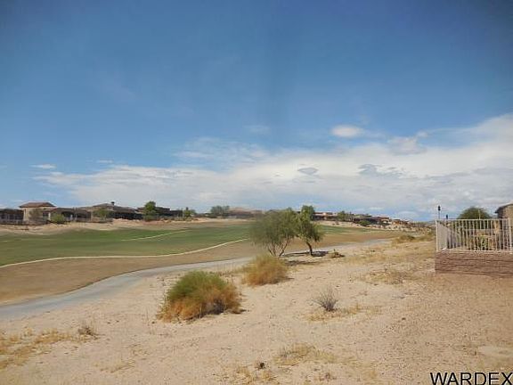 2nd image of 1919 E Deacon Dr