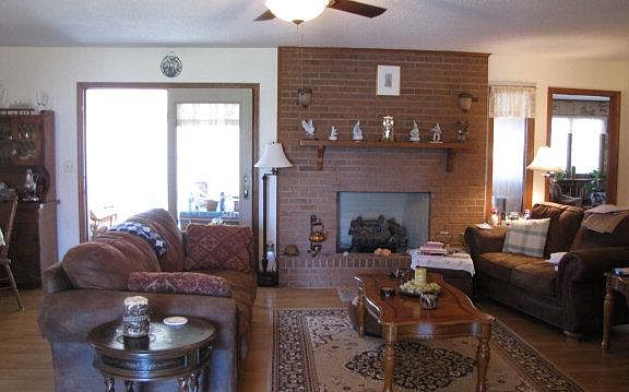 4th image of 512 Jamescrest Dr
