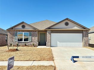445 Silas Dr, Tuttle, OK 73089
