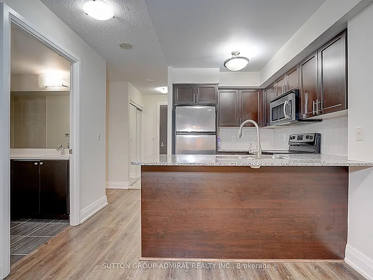 1060 Sheppard Ave W #1408 — Photo 15