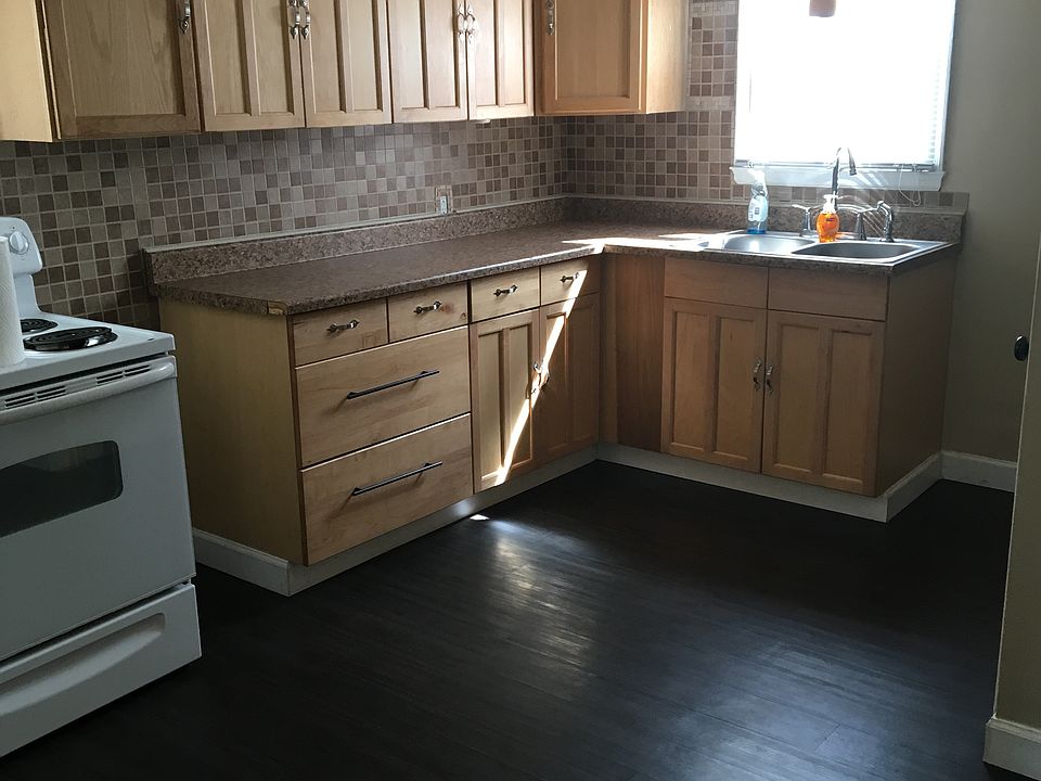 1st image of 715 Bayard Park Dr