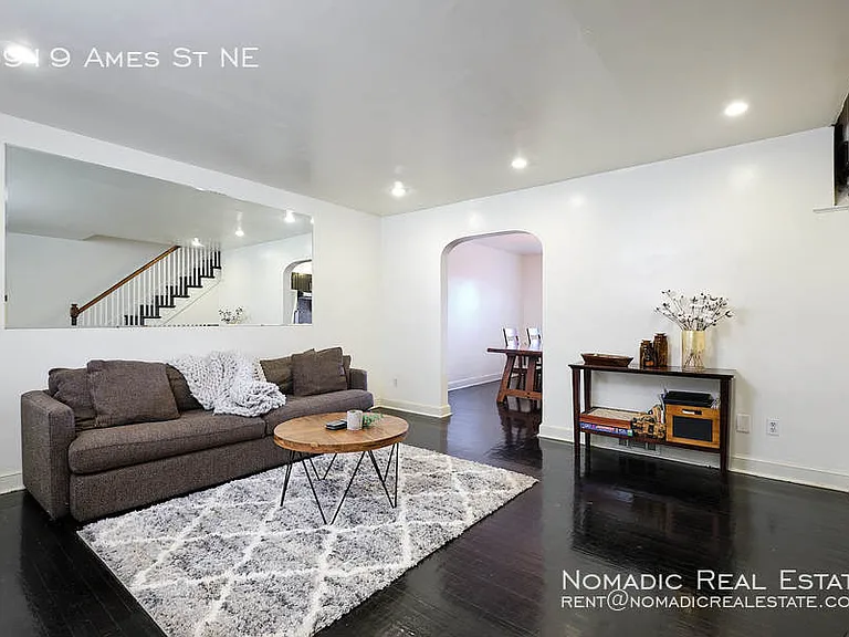 3919 Ames St NE — Photo 3