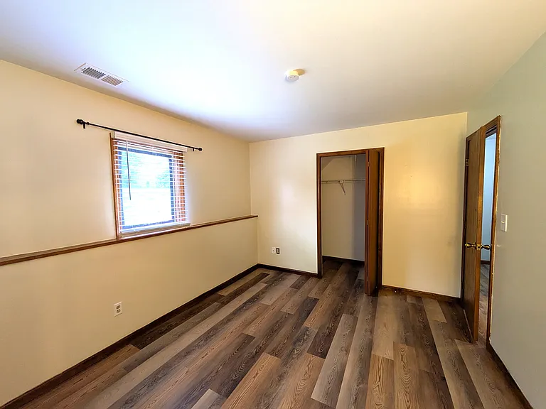 599 Echo Ct — Photo 15