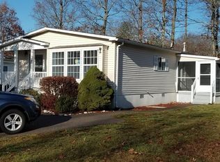 4 Hickory Cir, Rockland, MA 02370