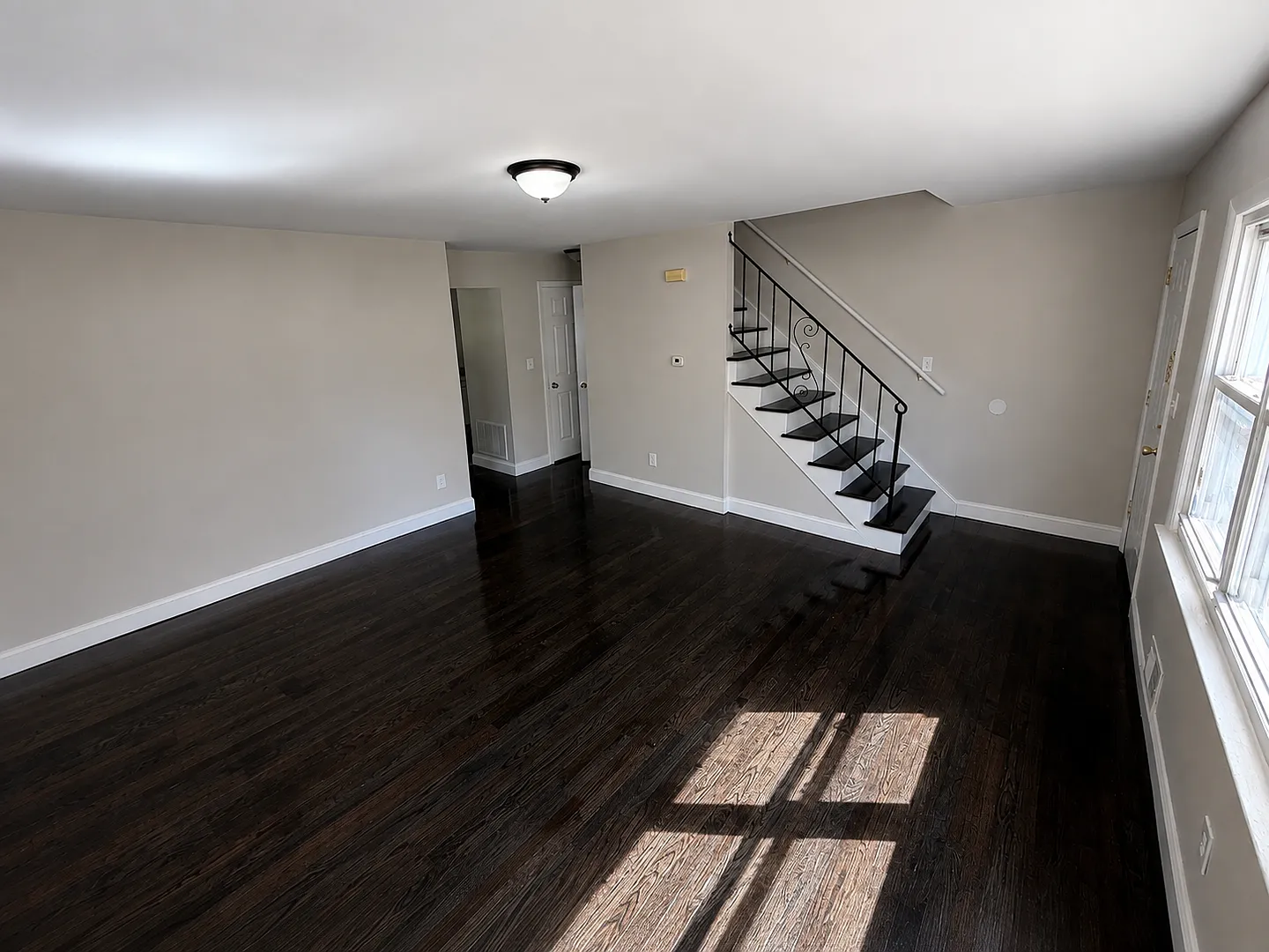 Townhomes at South 8th — Photo 3