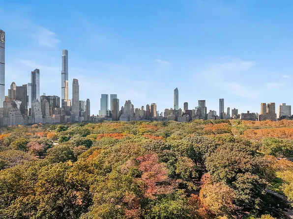 875 5th Ave #15A, New York, NY 10065