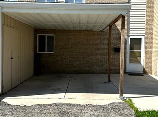 11 Florentine Ct, Pekin, IL 61554