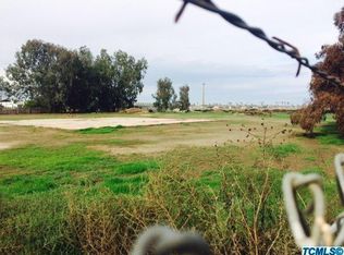 9038 Lacey Blvd, Hanford, CA 93230