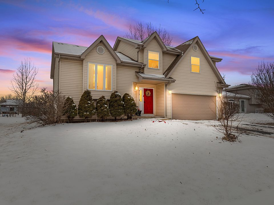 1st image of 913 Laurel Dr