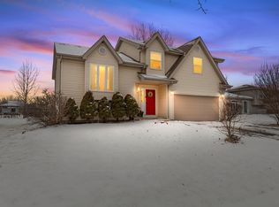 913 Laurel Dr, Elwood, IL 60421