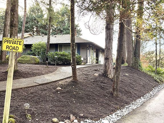 2nd image of 18121 Deerbrush Ave