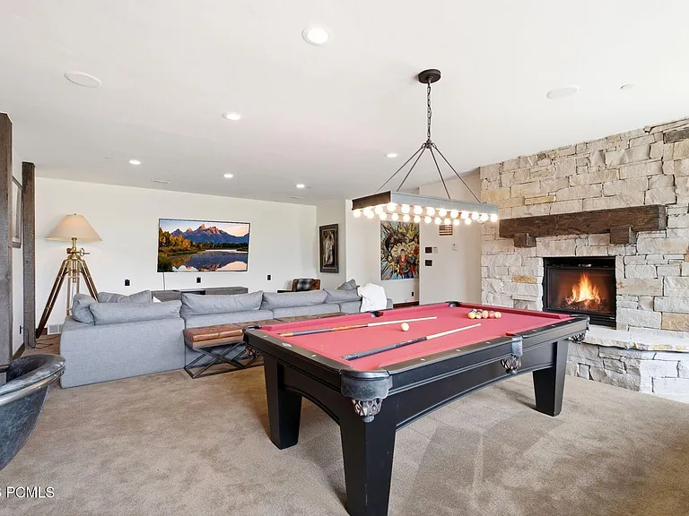 8235 N Sunrise Loop — Photo 40