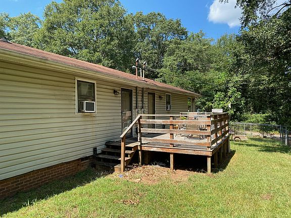 2nd image of 6140 Alexander Dr #1