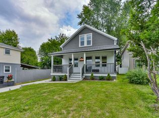 25621 S Wind Lake Rd, Wind Lake, WI 53185