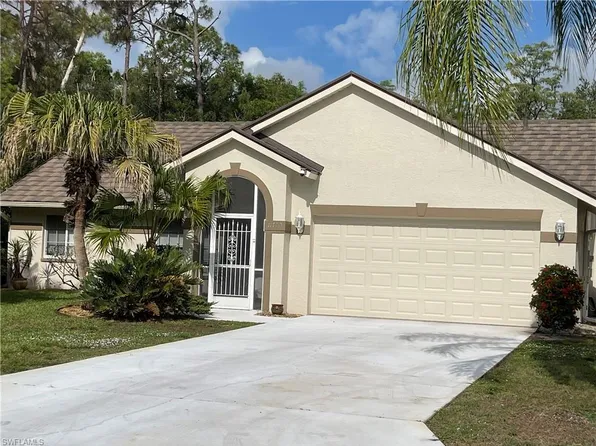 11770 Red Hibiscus DR, BONITA SPRINGS, FL 34135