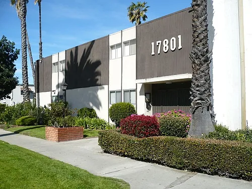 17801 Sherman Way #210 Photo 1