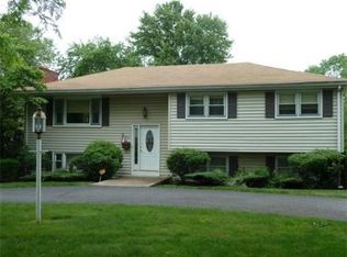 152 Craig St, Milton, MA 02186