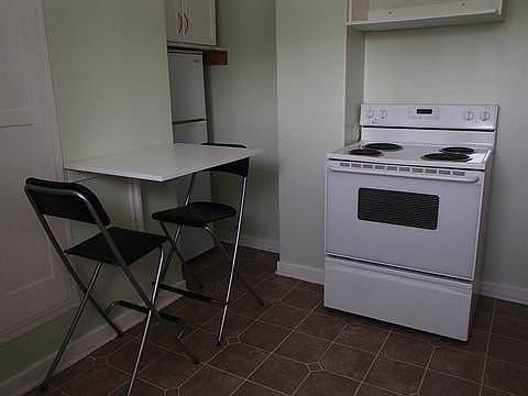 3rd image of 10725 74th Ave NW