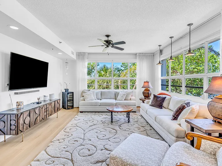 615 Dream Island Rd #201 — Photo 1