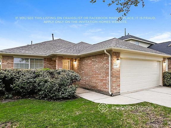 3rd image of 16102 Majestic Glen Ln