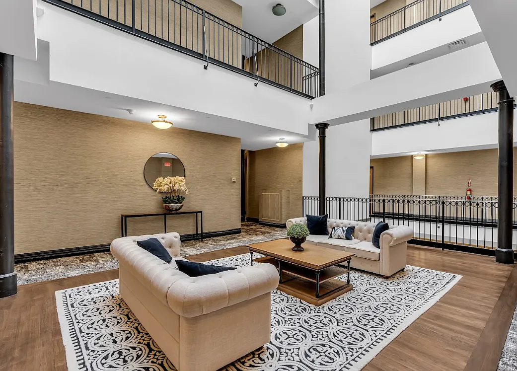 300 Emory Street — Photo 4