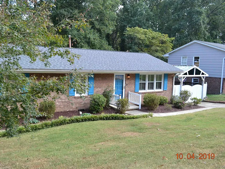 3316 Ashby Pl — Photo 4