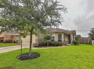 14902 Vinegrove Falls Ct, Cypress, TX 77433