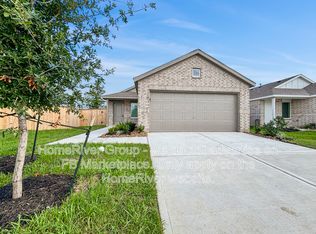 6026 Starling Dr, Baytown, TX 77521