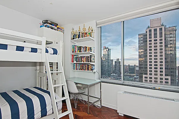 Sold by STAR CITIES INTERNATIONAL PROPERTY CORPORATION | media 12