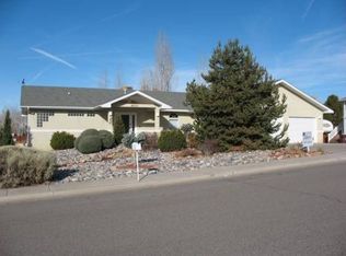 5501 Bogie Ave, Farmington, NM 87402
