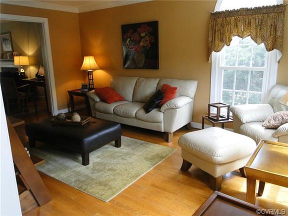 3rd image of 12213 Walborough Ln