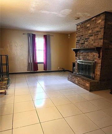 3rd image of 4459 Woodland Dr APT C