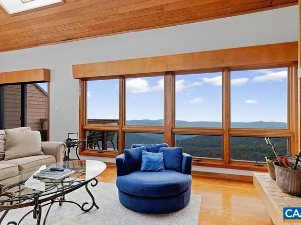 1544 Cliffs, Wintergreen Resort, VA 22967